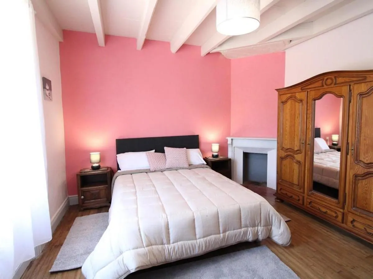 Maison Confortable Avec Spa, Grand Jardin, Proche D'Activites Nature Et Visites Culturelles - Fr-1-742-517 Pleaux Holiday home